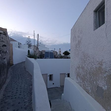 Cycladic Center Cave Rooms サントリーニ エクステリア 写真