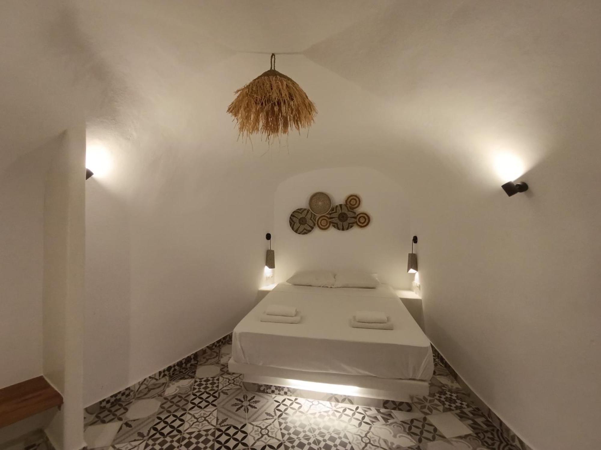 Cycladic Center Cave Rooms サントリーニ エクステリア 写真