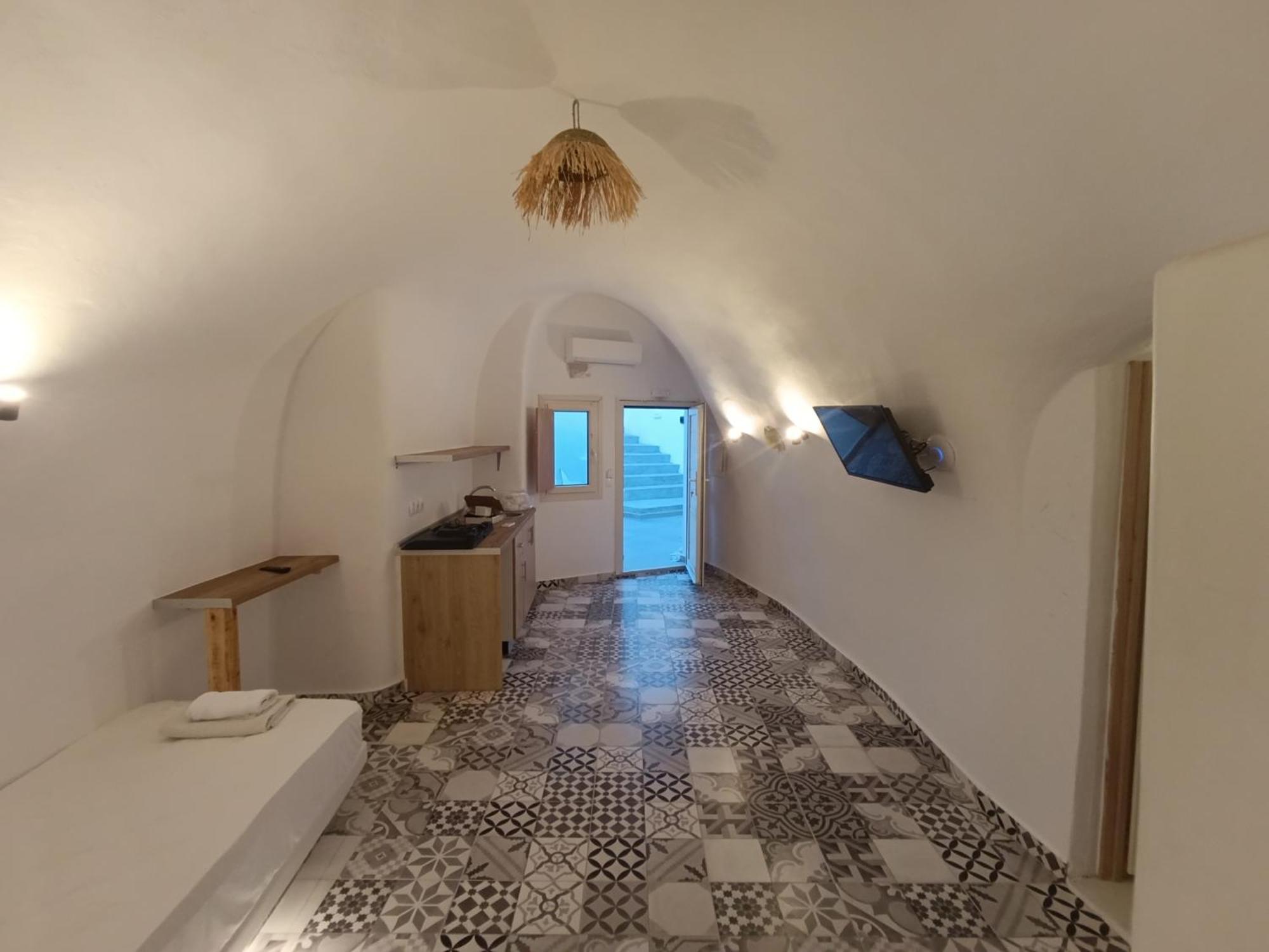 Cycladic Center Cave Rooms サントリーニ エクステリア 写真